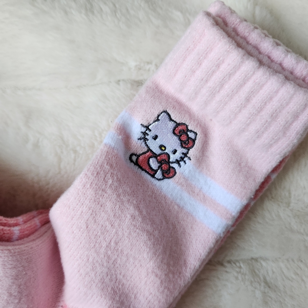 NWT Sanrio Hello Kitty Pink Stripe Cozy Crew Socks – 2 Pair Set - Picture 4 of 8